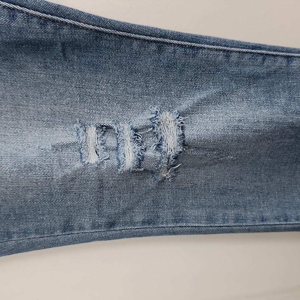 Levi's Classic Blue Distressed Skinny Women Jeans, 33 - Picture 4 of 14